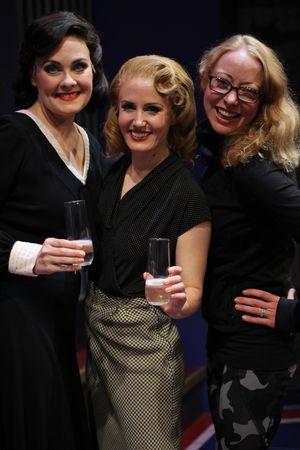 Danette Holden, Ellen Zolezzi and Karen Hyland @ BroadwayWorld Danette Holden, Ellen Zolezzi and Karen Hyland Photo