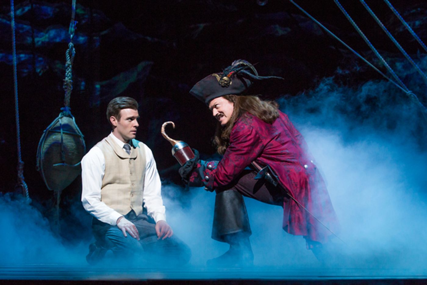 FINDING NEVERLAND Flies to The Hobby Center for the Performing Arts Image