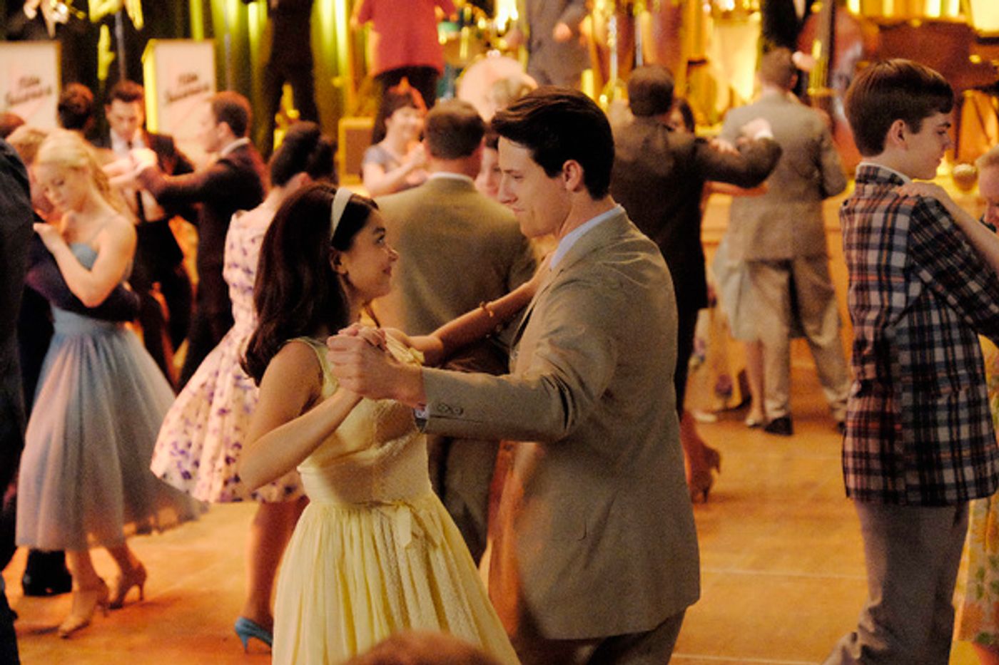 Photo Flash: First Look at the Cast of ABC's DIRTY DANCING Having the Time of Their Lives Photo Flash: First Look at the Cast of ABC's DIRTY DANCING Having the Time of Their Lives Image