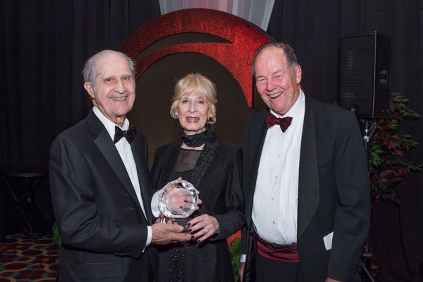 Photo Flash: Nancy Opel, Mary Beth Peil, Dan Lauria and More Perform at George Street Playhouse's 2017 Gala Photo Flash: Nancy Opel, Mary Beth Peil, Dan Lauria and More Perform at George Street Playhouse's 2017 Gala Image