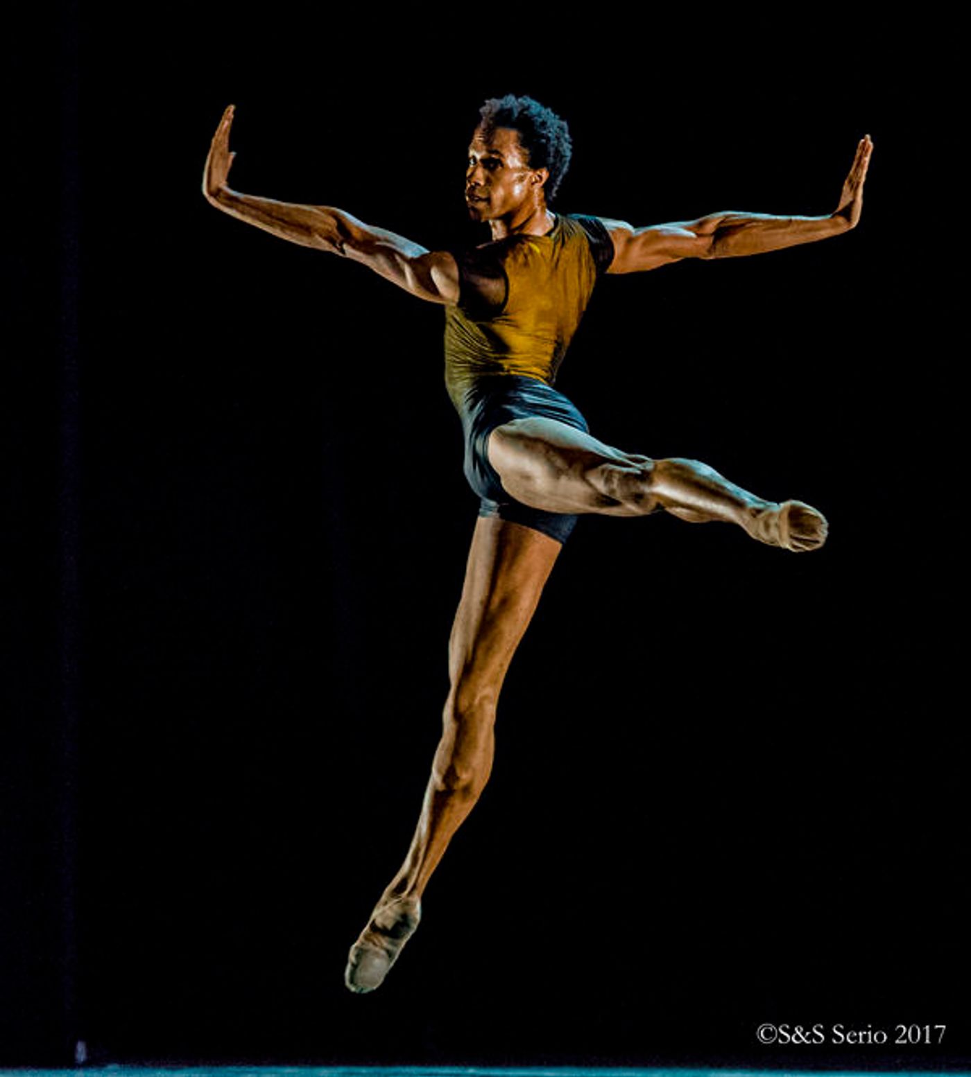 BWW Previews: ROMANCE at Merriam Theater  Image