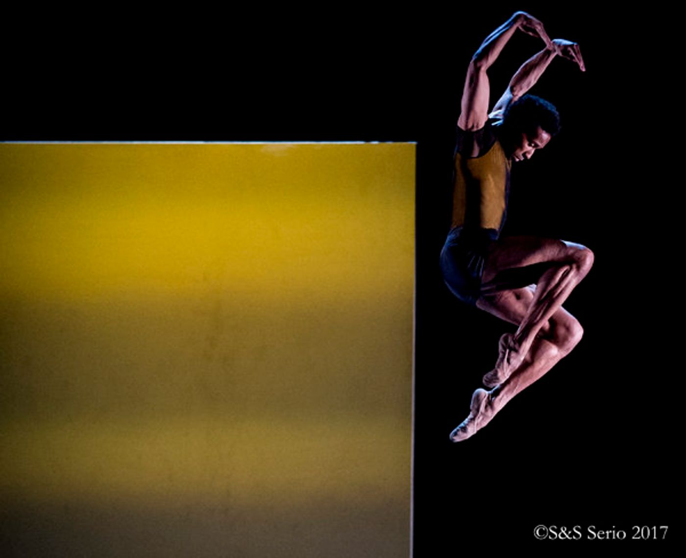 BWW Previews: ROMANCE at Merriam Theater  Image