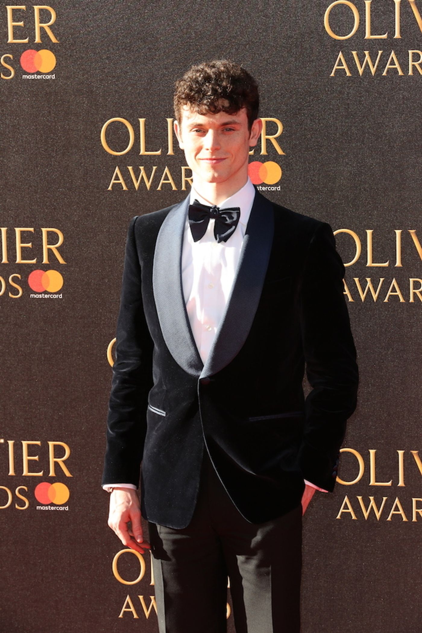 Photo Flash: Amber Riley, Billie Piper & More On 2017 Olivier Awards Red Carpet  Image