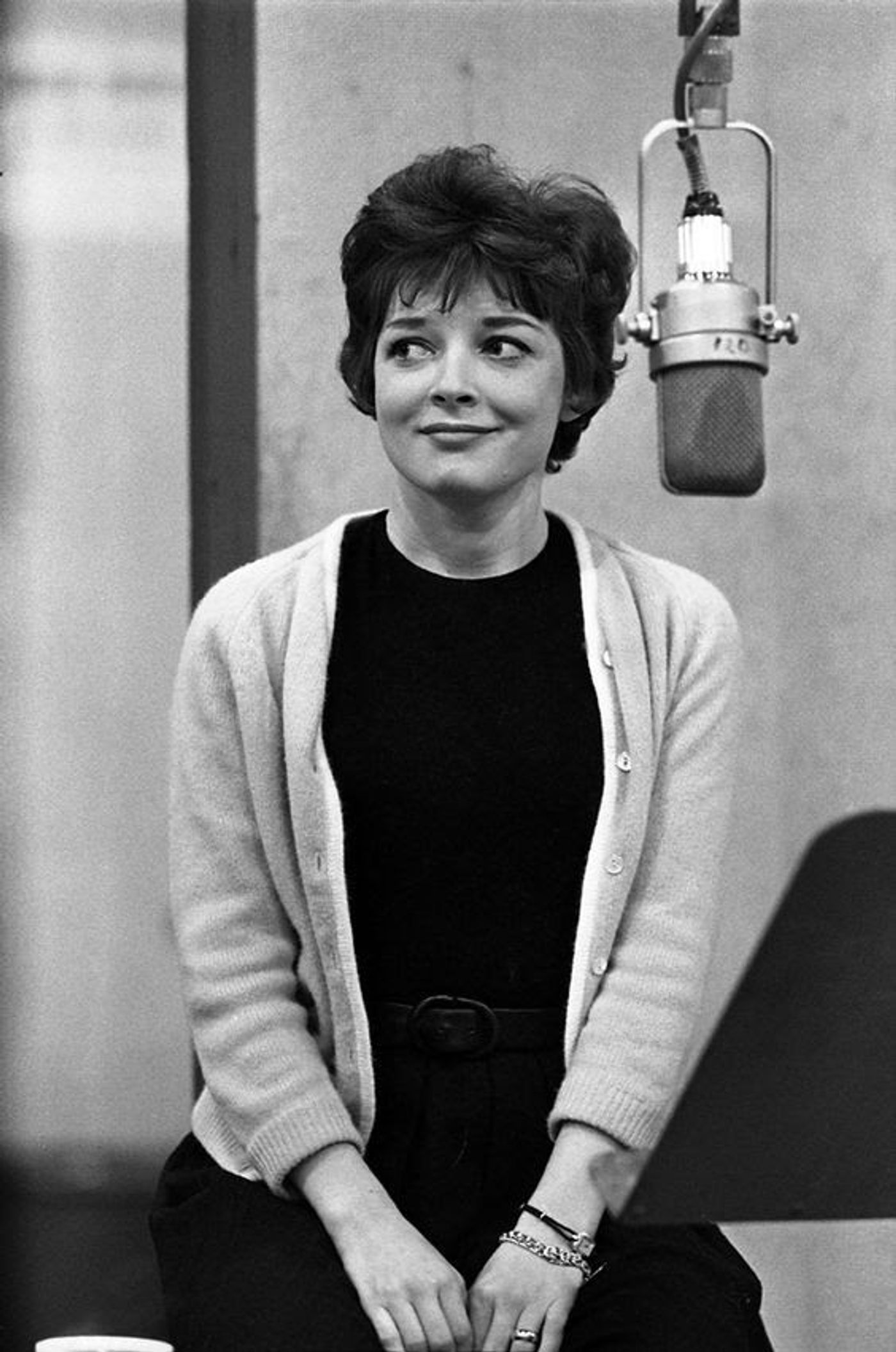 Exclusive Podcast: Go 'Behind the Curtain' with Tony-Nominee Anita Gillette  Image