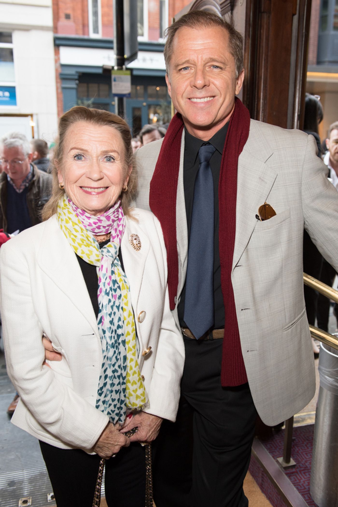 Photo Flash: On the Red Carpet of Opening Night of CAROUSEL at London Coliseum  Image