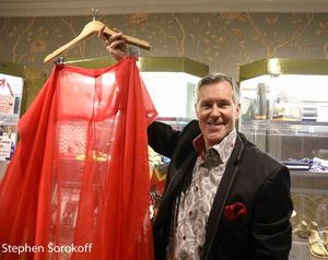 Rob Russell @ BroadwayWorld Rob Russell Photo