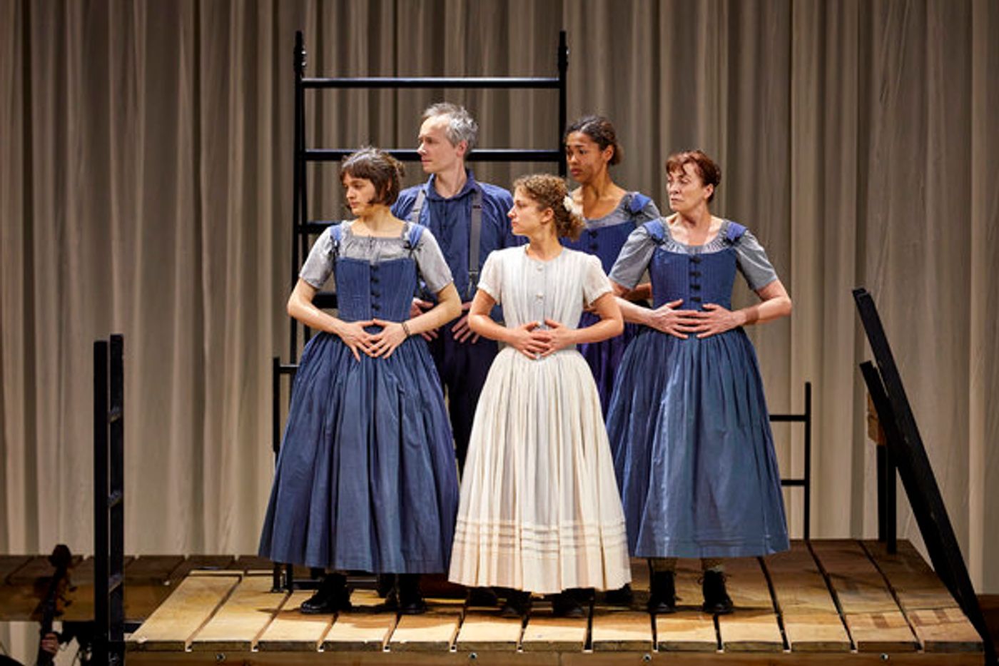 Photo Flash: First Look at New Stage Adaptation of JANE EYRE on Tour  Image