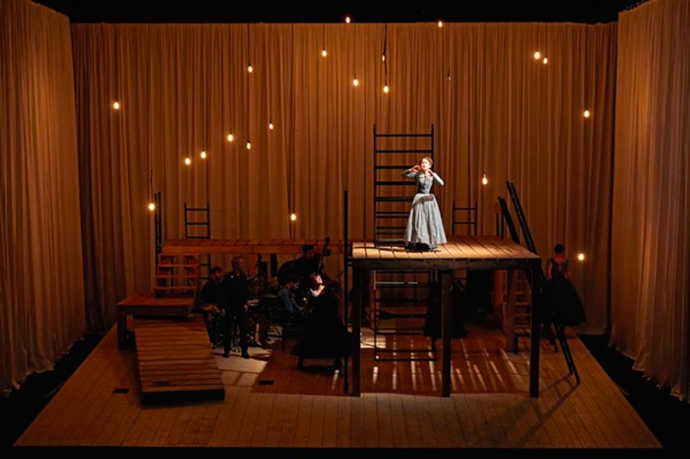 Photo Flash: First Look at New Stage Adaptation of JANE EYRE on Tour  Image