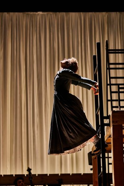 Nadia Clifford  Photo