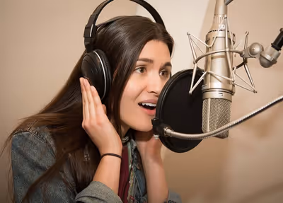 Phillipa Soo Photo