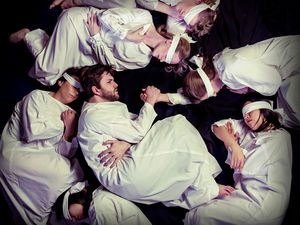 Royen Kent @ BroadwayWorld Royen Kent Photo