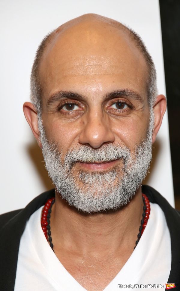 Anthony Azizi Photo