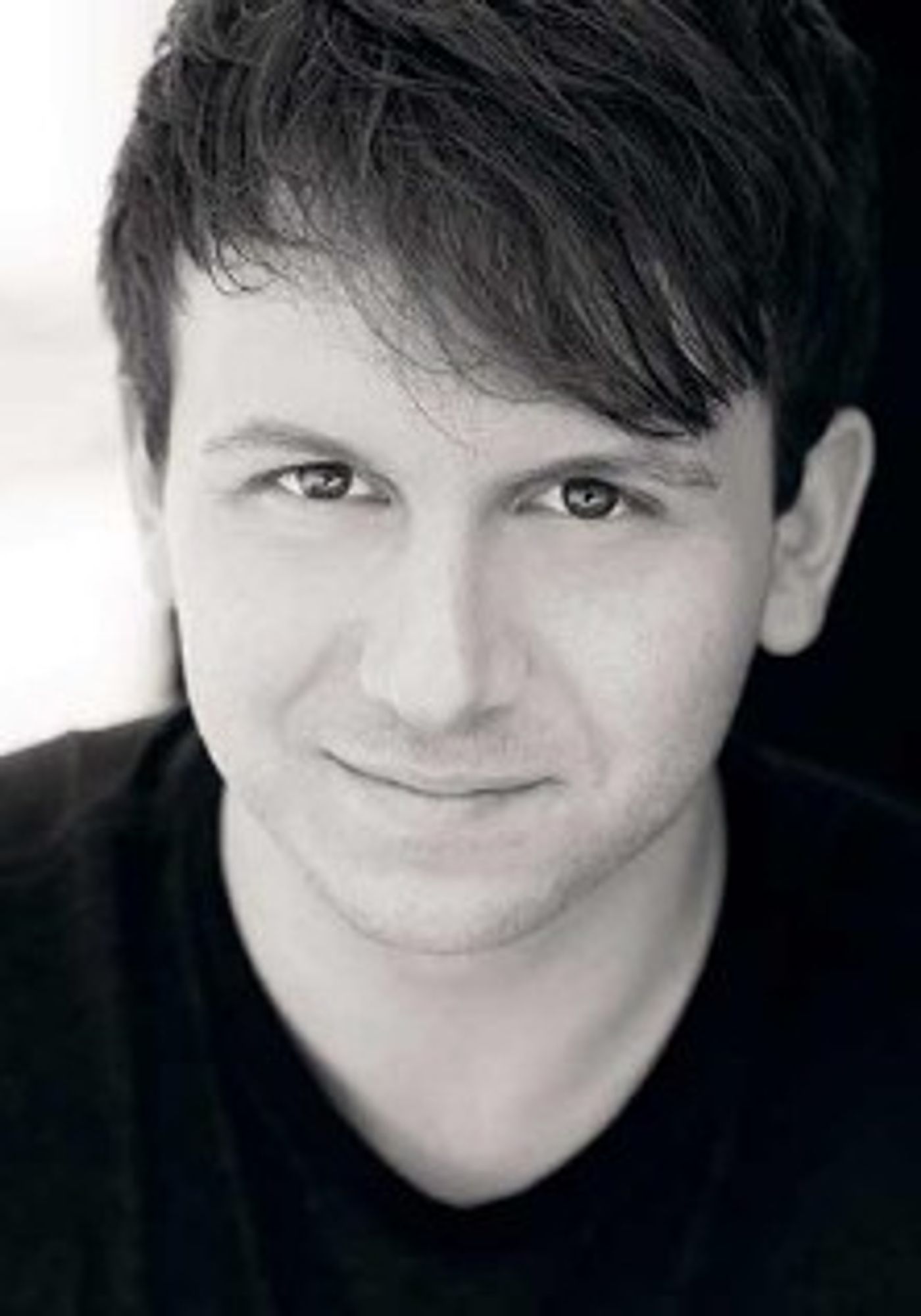 Learn Everything About the Cast of GROUNDHOG DAY- Opens Tonight!  Image