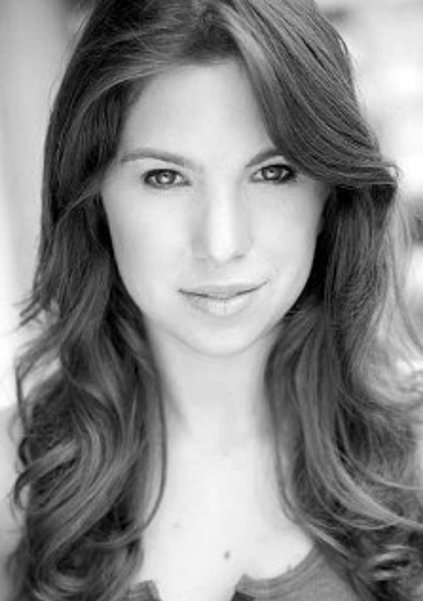 Learn Everything About the Cast of GROUNDHOG DAY- Opens Tonight!  Image