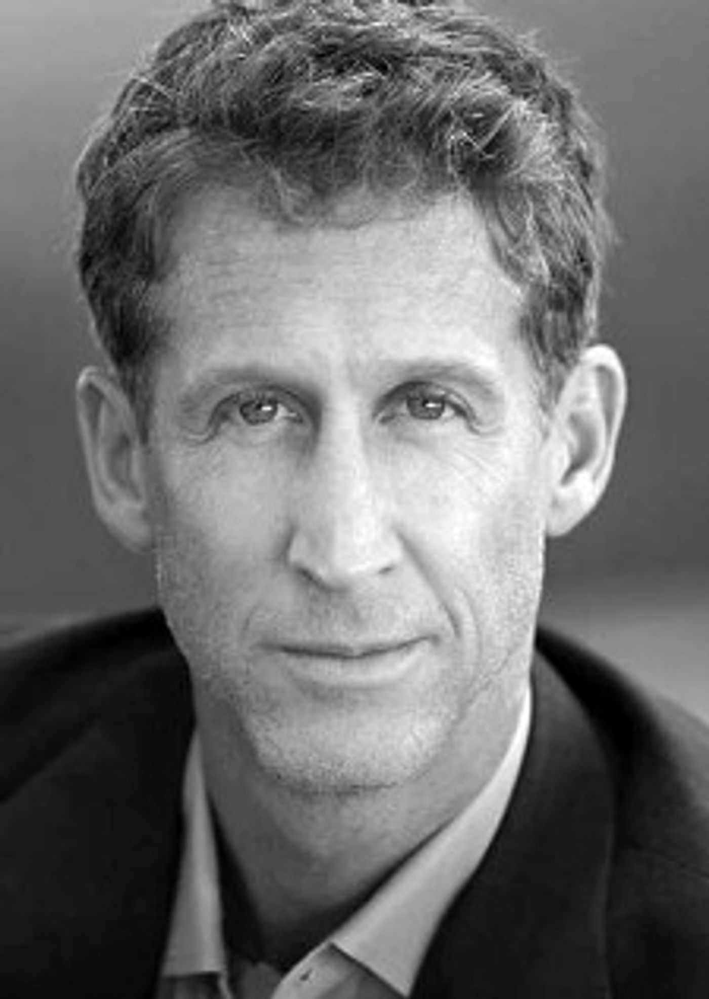 Learn Everything About the Cast of GROUNDHOG DAY- Opens Tonight!  Image