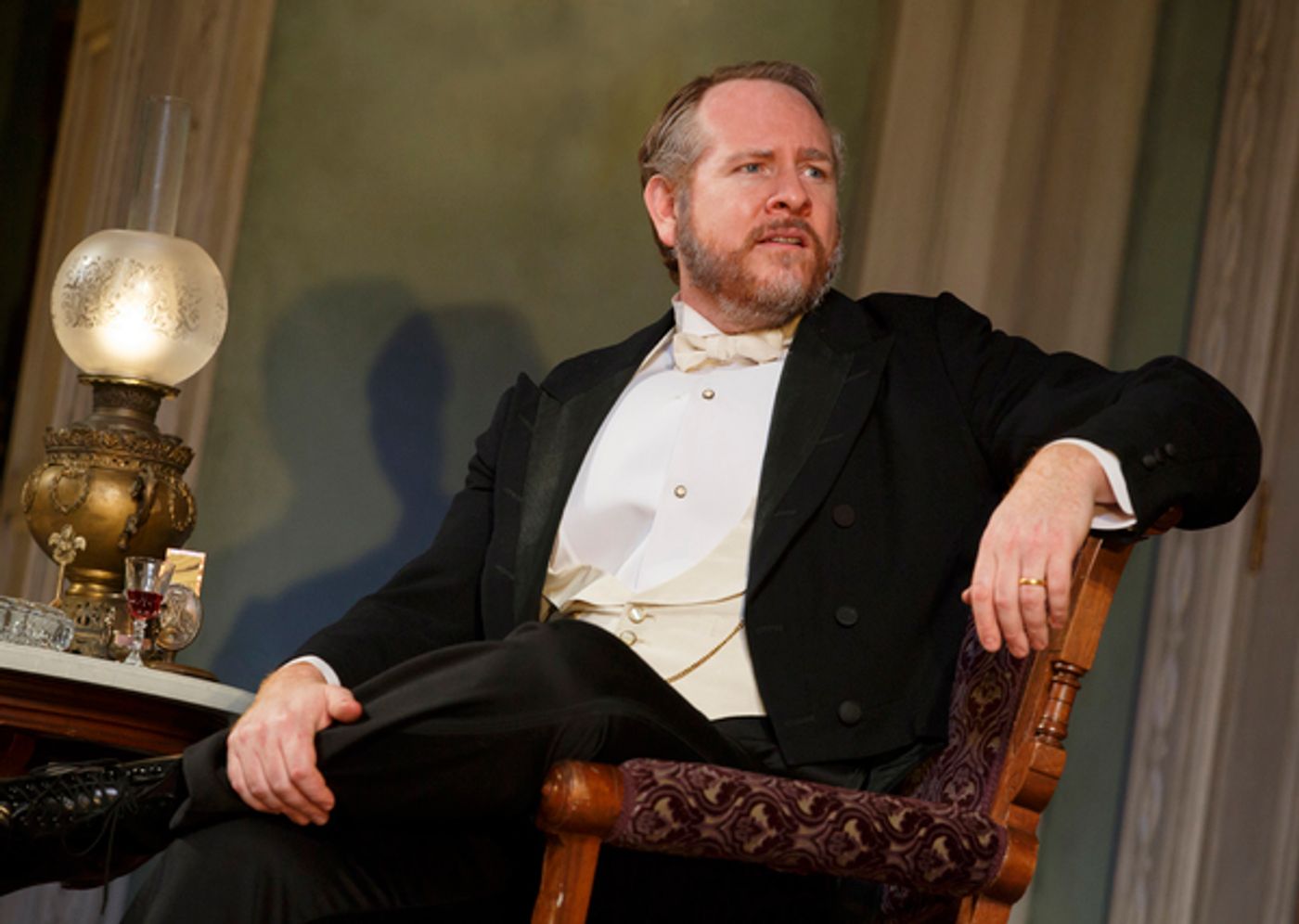 Photo Flash: First Look at Laura Linney and Cynthia Nixon Swapping Roles in THE LITTLE FOXES on Broadway  Image