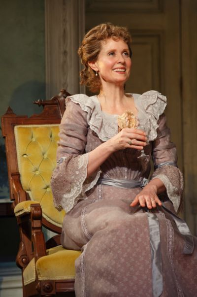 Cynthia Nixon Photo