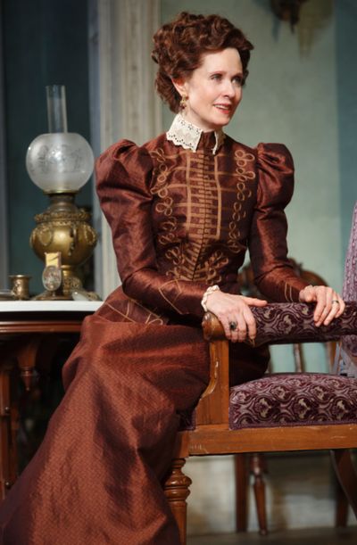 Cynthia Nixon Photo