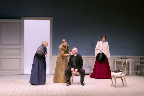 South Coast Repertory presents the world premiere of â€œA Dollâ€™s House, Pa Photo