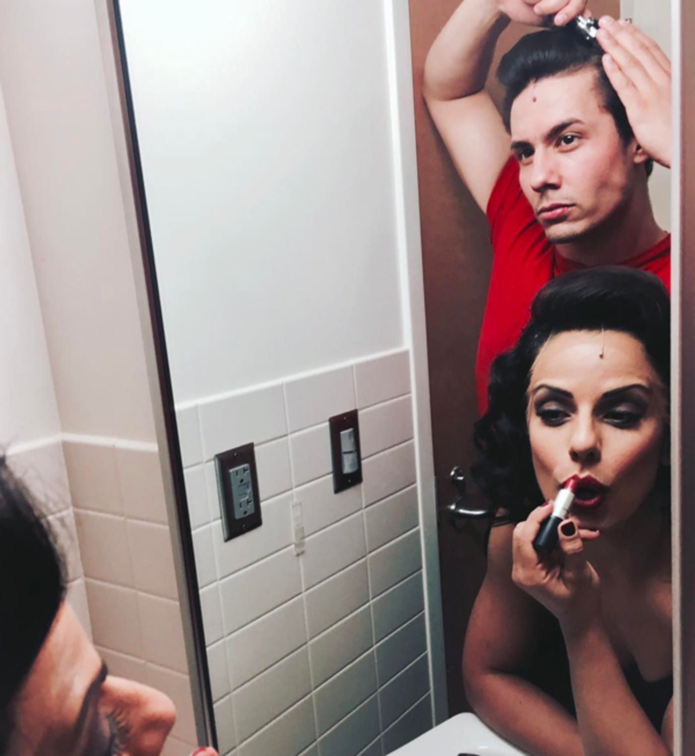 Photo Flash: CHICAGO Has an Easter Egg Hunt, SUNSET BOULEVARD Wishes Everyone a Hoppy Easter, and More Saturday Intermission Pics!  Image