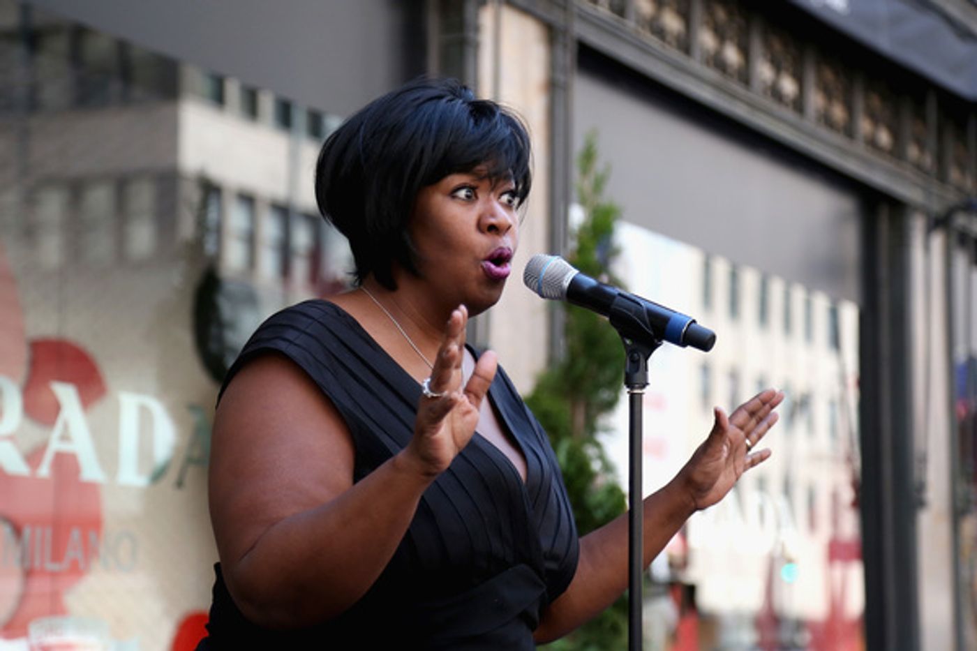 Photo Flash: AVENUE Q, CHICAGO, WAITRESS, and More Perform at Saks Fifth Avenue Spring Fete Celebration for BC/EFA  Image