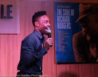 Billy Porter Photo