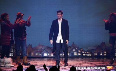 Andy Karl and cast Photo