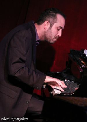 Christian Tamburr Photo