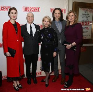 Isabella Huffington, Richie Jackson, Daryl Roth, Jordan Roth and Arianna Huffington @ BroadwayWorld Isabella Huffington, Richie Jackson, Daryl Roth, Jordan Roth and Arianna Huffington Photo