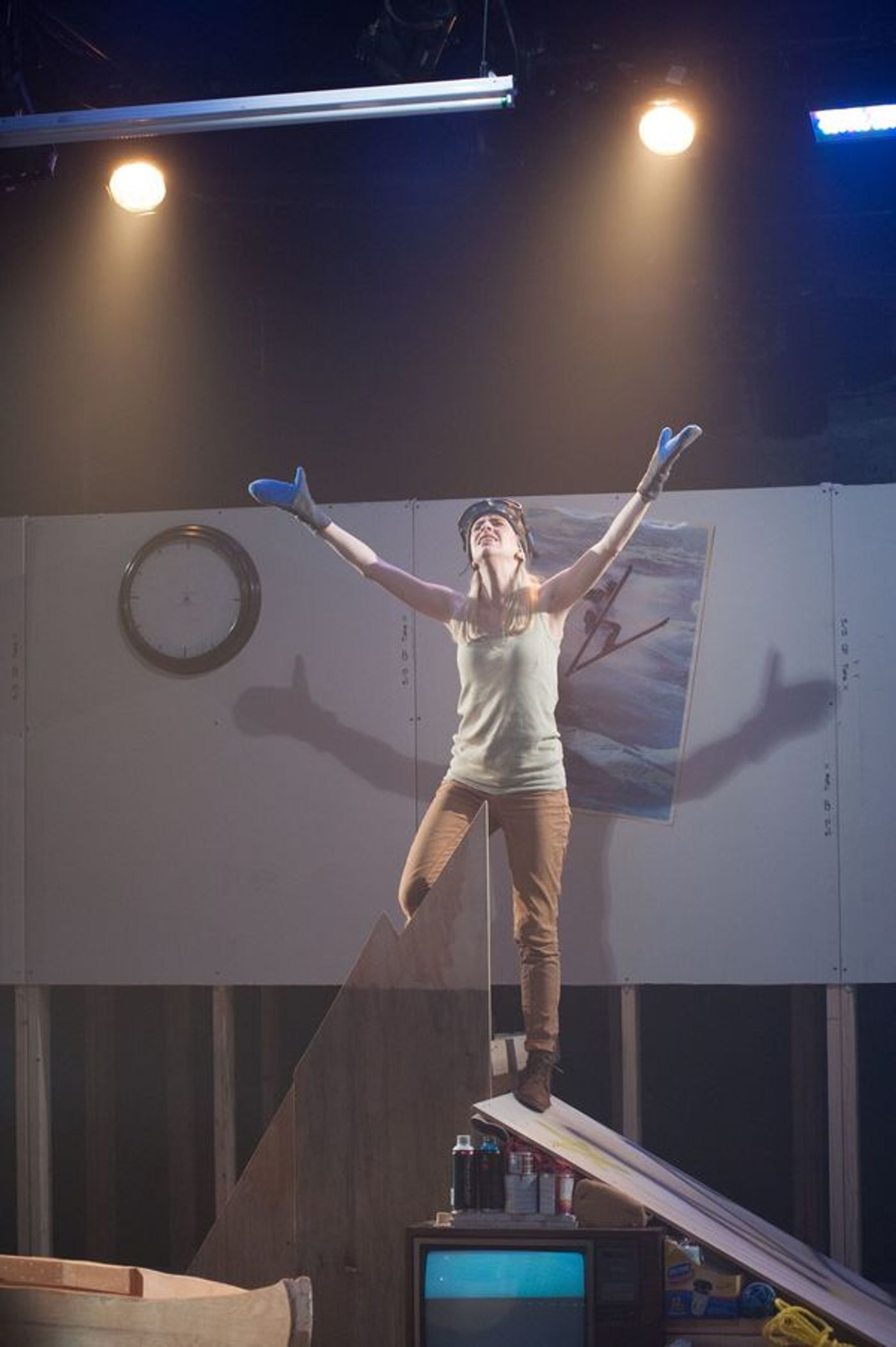 Photo Flash: First Look at Piehole's SKI END in Residency with New Ohio Theatre & IRT Photo Flash: First Look at Piehole's SKI END in Residency with New Ohio Theatre & IRT Image