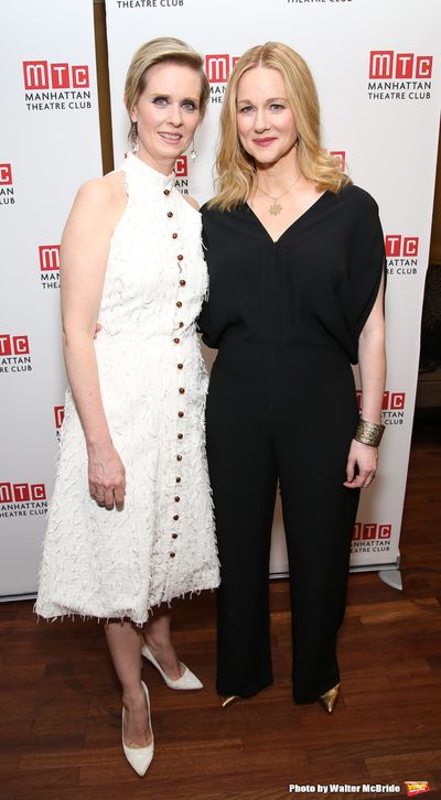 Cynthia Nixon and Laura Linney  Photo
