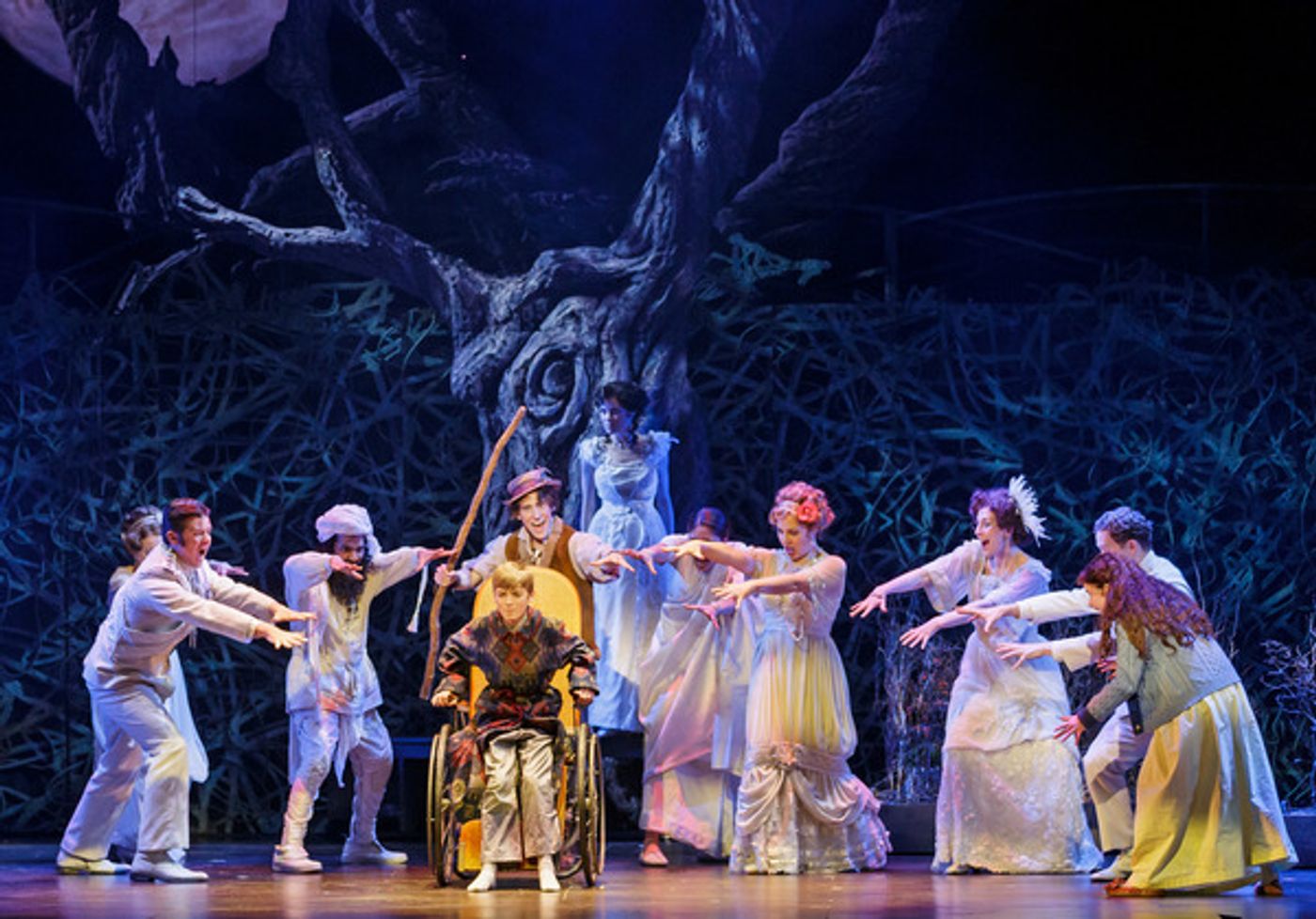 Photo Flash: First Look at Tam Mutu, Daisy Eagan, Josh Young and More in 5th Avenue's THE SECRET GARDEN Photo Flash: First Look at Tam Mutu, Daisy Eagan, Josh Young and More in 5th Avenue's THE SECRET GARDEN Image