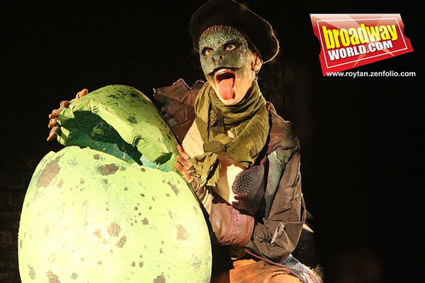 Photo Flash: ALICE'S ADVENTURES UNDERGROUND Digs Deep at The Vaults  Image