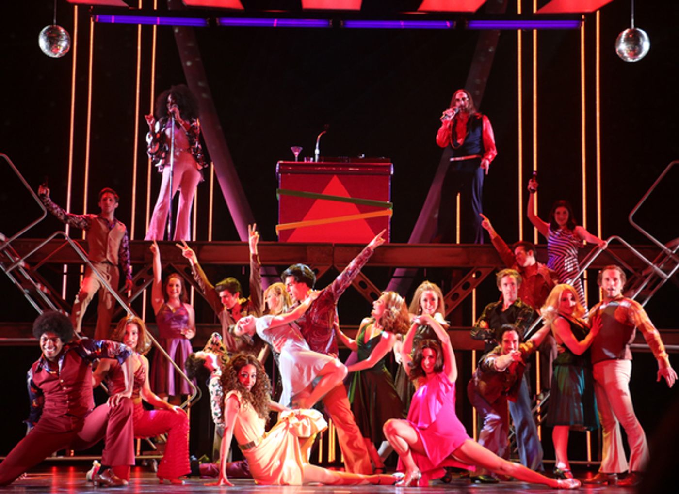 Photo Flash: Walnut Theatre Gets Ready to Dance with SATURDAY NIGHT FEVER  Image