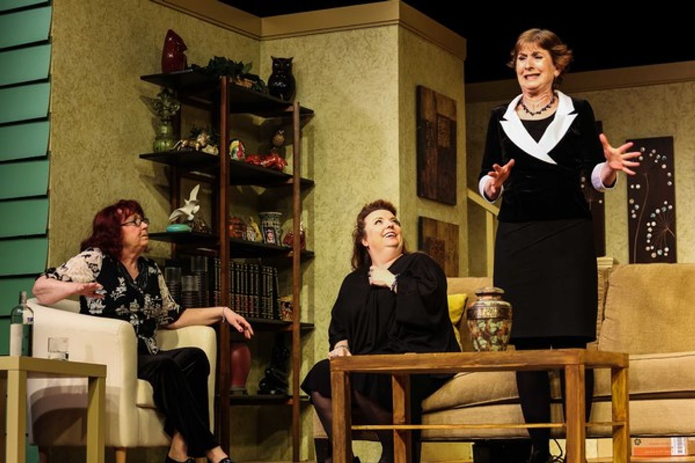 Photo Flash: Hilarity Ensues in Tacoma Little Theatre's EXIT LAUGHING  Image