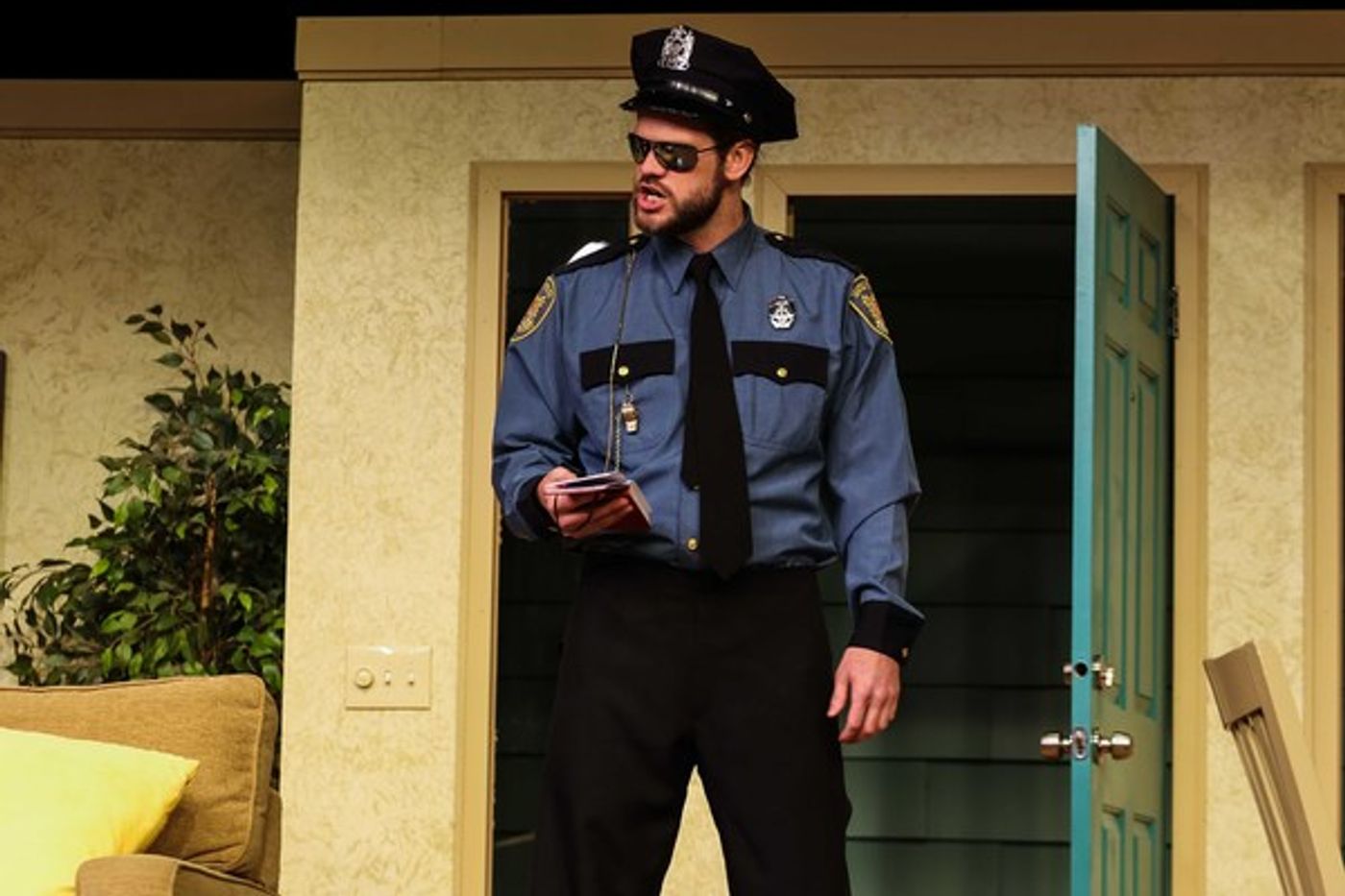 Photo Flash: Hilarity Ensues in Tacoma Little Theatre's EXIT LAUGHING  Image