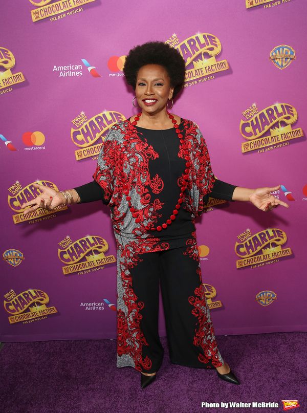 Jennifer Lewis Photo