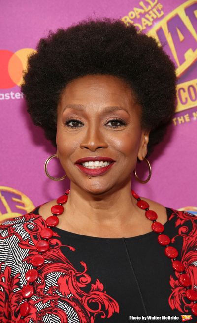 Jennifer Lewis  Photo
