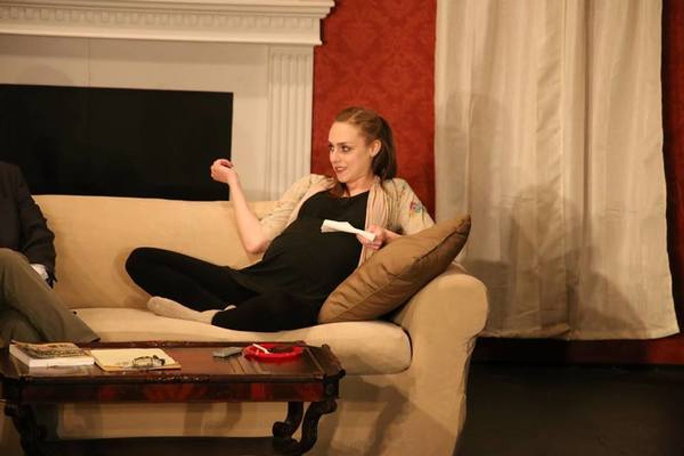 Photo Flash: The Company Theatre Group Presents David Lindsay-Abaire's RABBIT HOLE Photo Flash: The Company Theatre Group Presents David Lindsay-Abaire's RABBIT HOLE Image