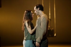 Aysha Kala and Jude Law @ BroadwayWorld Aysha Kala and Jude Law Photo