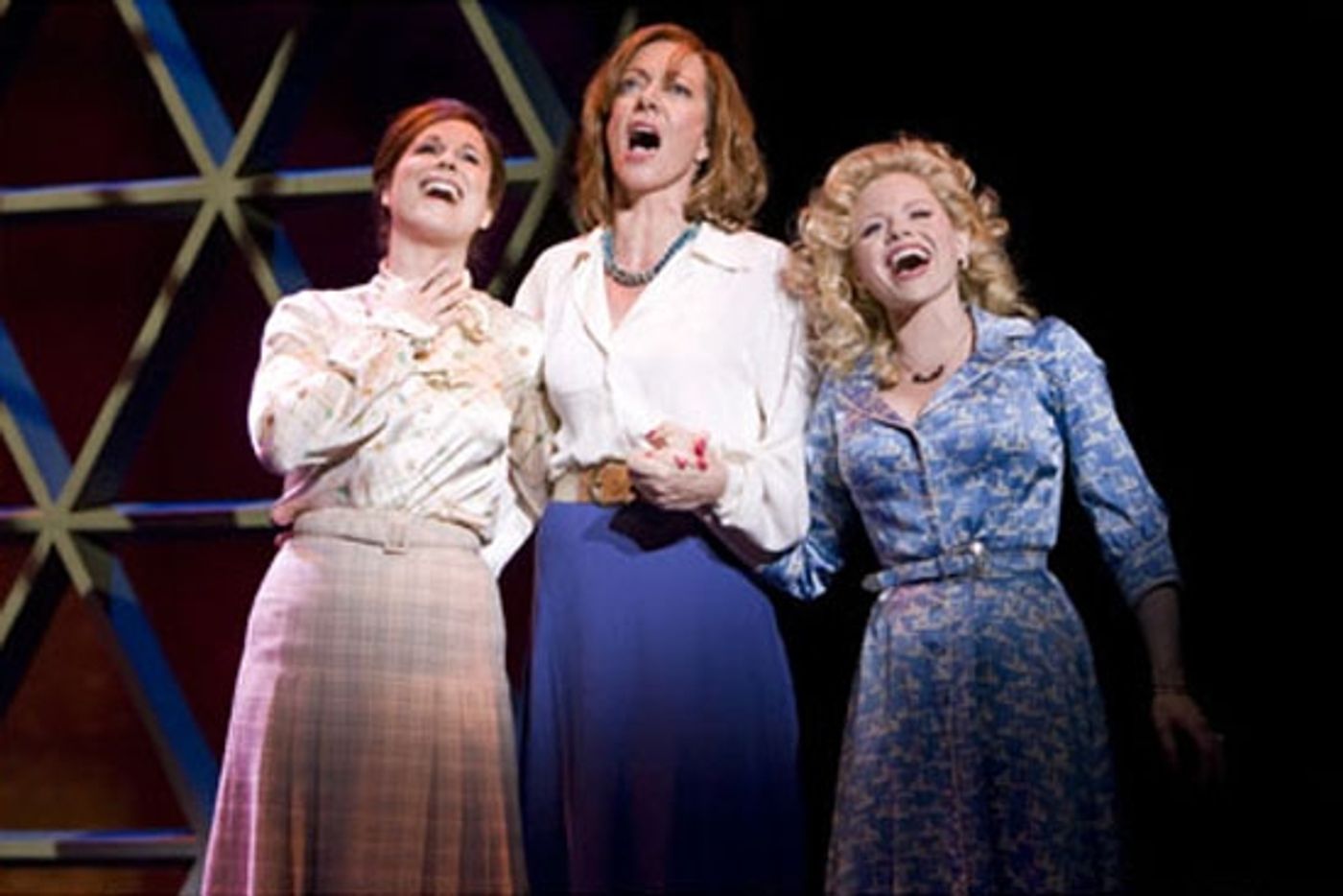 Explore the 'Six Degrees' Between SIX DEGREES OF SEPARATION Casts  Image