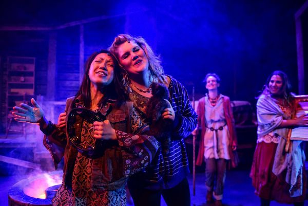 Foline Roos, Britain Gebhardt, Maeghan Looney and Demi Zaino Photo