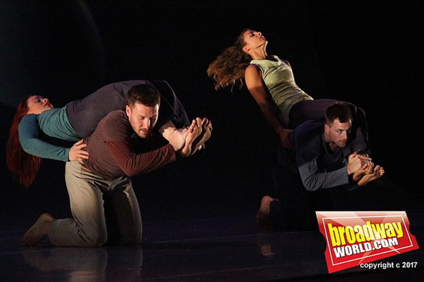 Photo Flash: Motionhouse Presents SCATTERED at the Peacock Theatre  Image