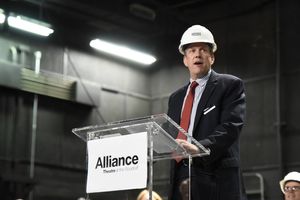 Mike Schleifer @ BroadwayWorld Mike Schleifer Photo