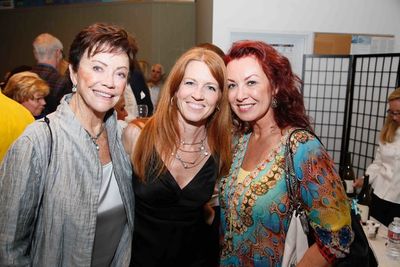 Dorothy Bendetti, Michelle Bendetti, Toni Tartamella,  Photo
