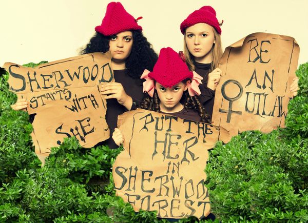 Tess Cutillo , Zoe Smithey, Glori Roller 
 Photo