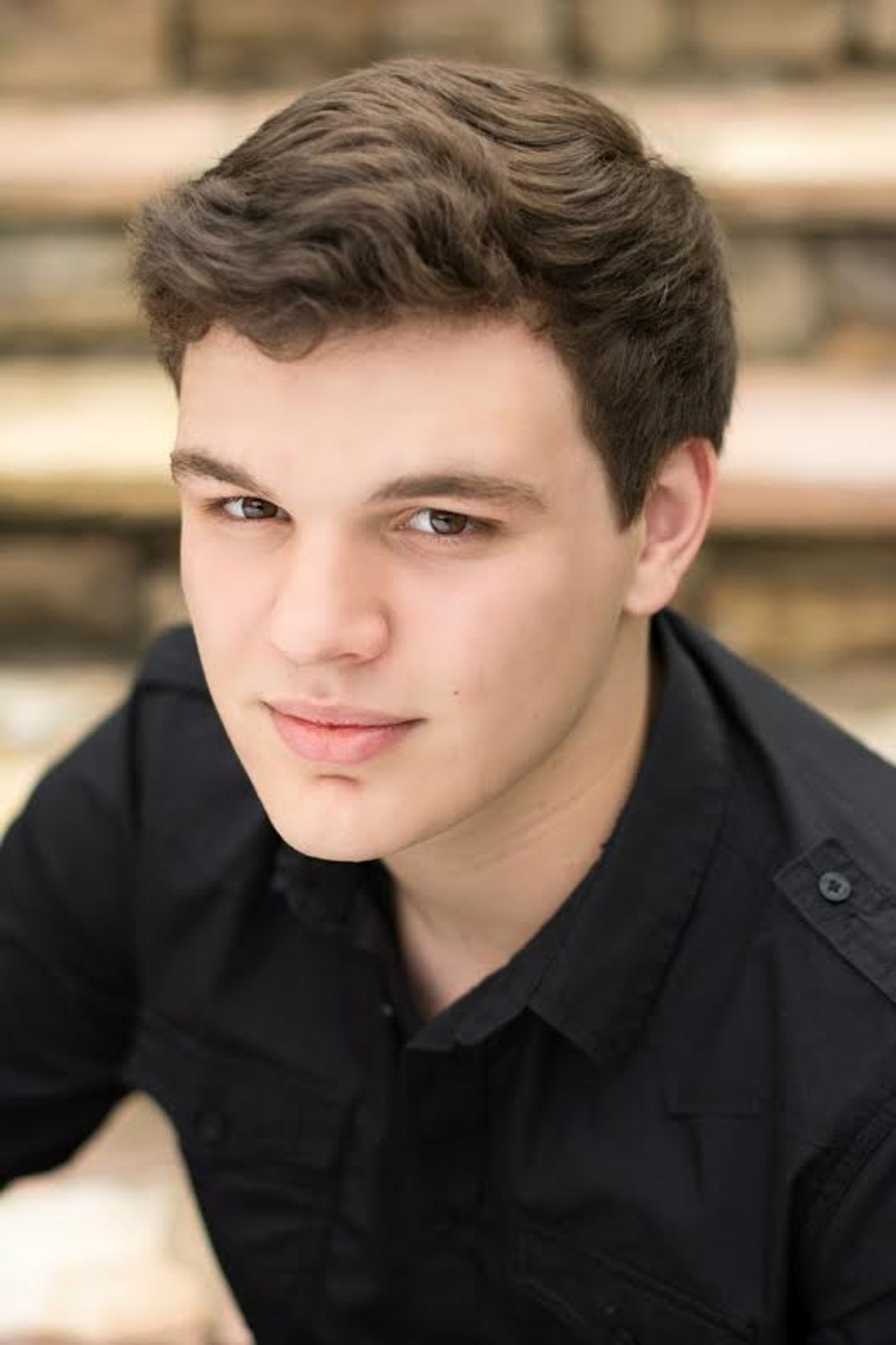 FRIDAY 5 (+1): JOHN AND JEN's Lynch and Scott  Image