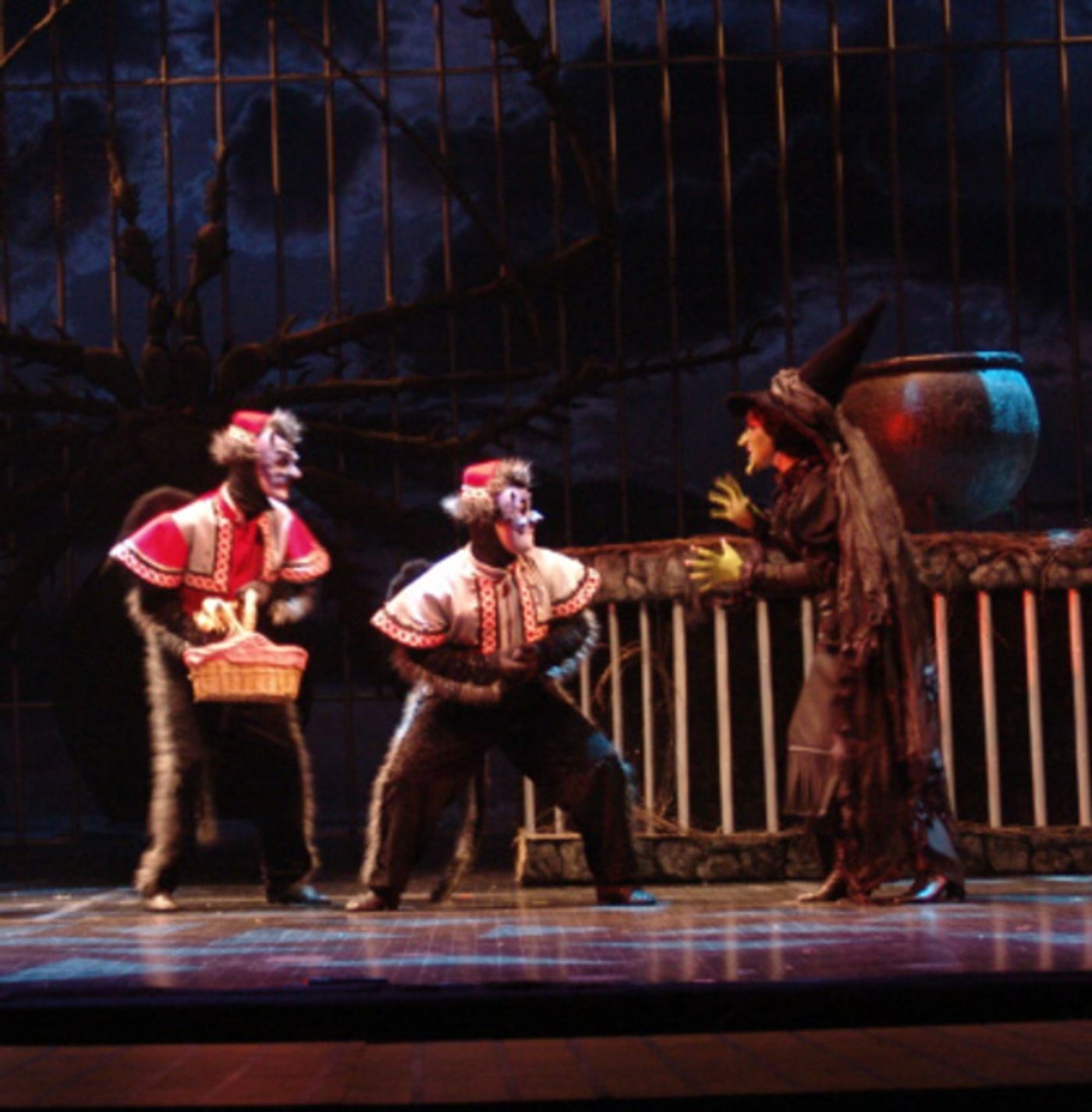 Photo Flash: Valley Youth Theatre presents THE WIZARD OF OZ at the Herberger Theater Center Photo Flash: Valley Youth Theatre presents THE WIZARD OF OZ at the Herberger Theater Center Image