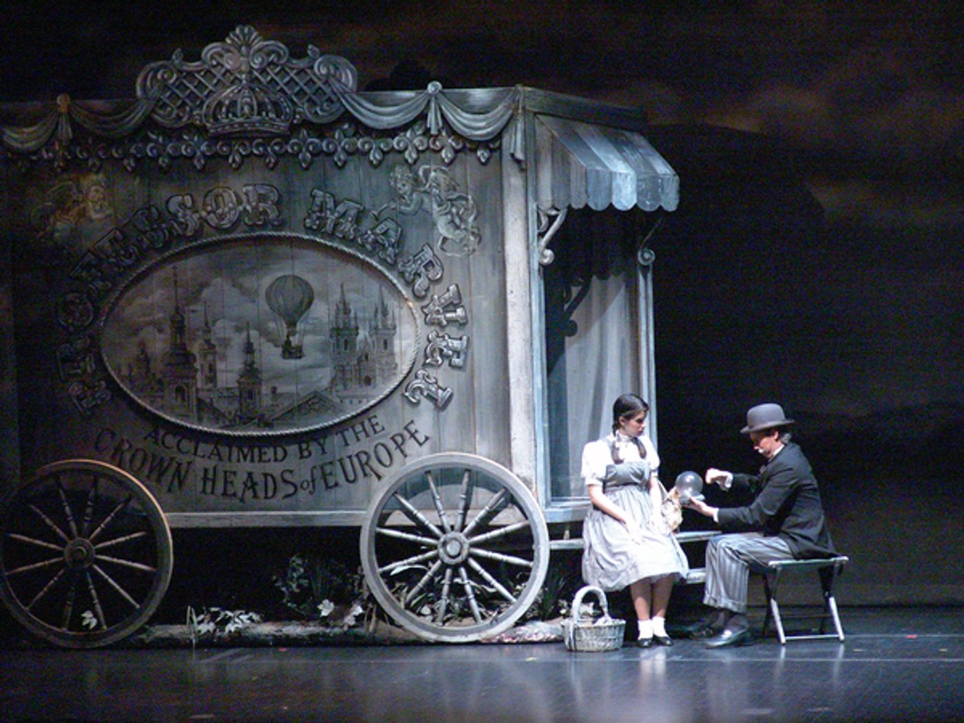 Photo Flash: Valley Youth Theatre presents THE WIZARD OF OZ at the Herberger Theater Center Photo Flash: Valley Youth Theatre presents THE WIZARD OF OZ at the Herberger Theater Center Image