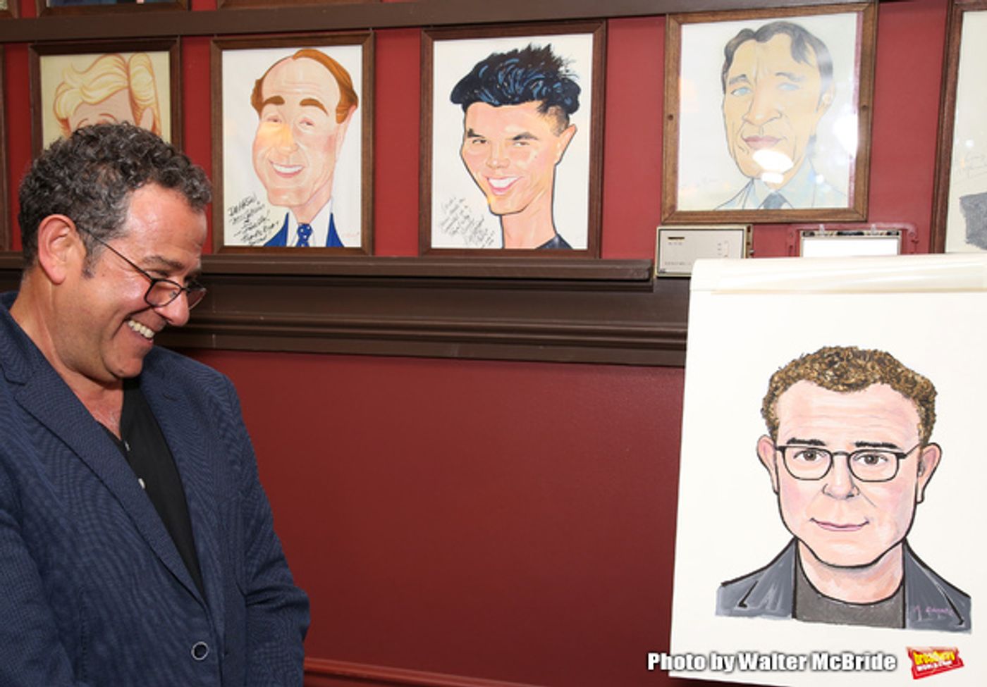 Photo Coverage: WAR PAINT & DEAR EVEN HANSEN Unite to Celebrate Michael Grief's New Sardi's Portrait!  Image